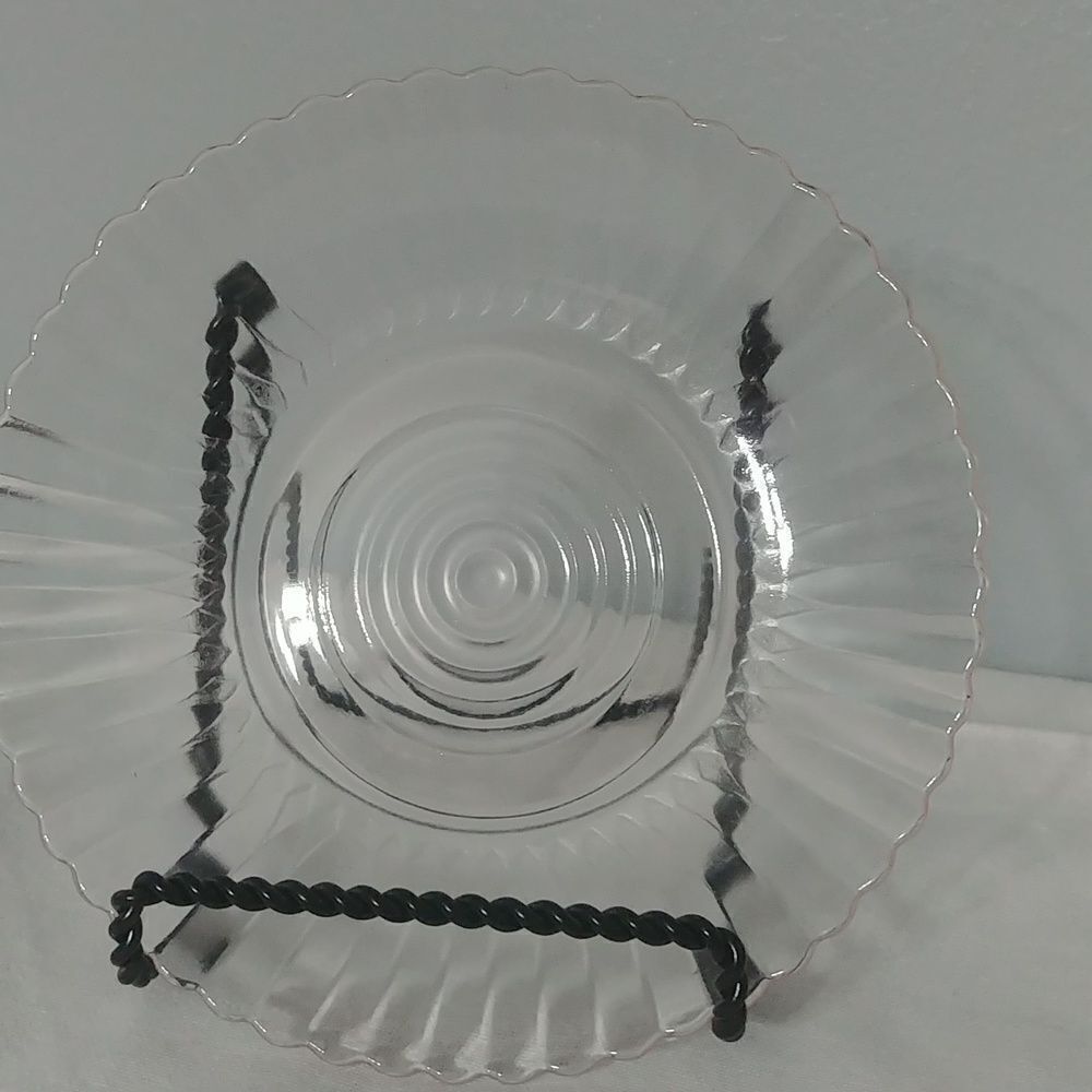 Perfect condition vintage depression glass 1930 petalware pink saucers set of 6* - Picture 4 of 8